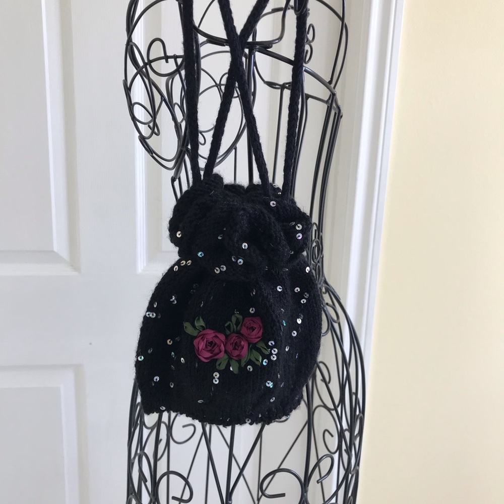 HOST PICK 🥰Cute Little Black w/Rosettes Evening Bag Sequins Handmade - Picture 7 of 8